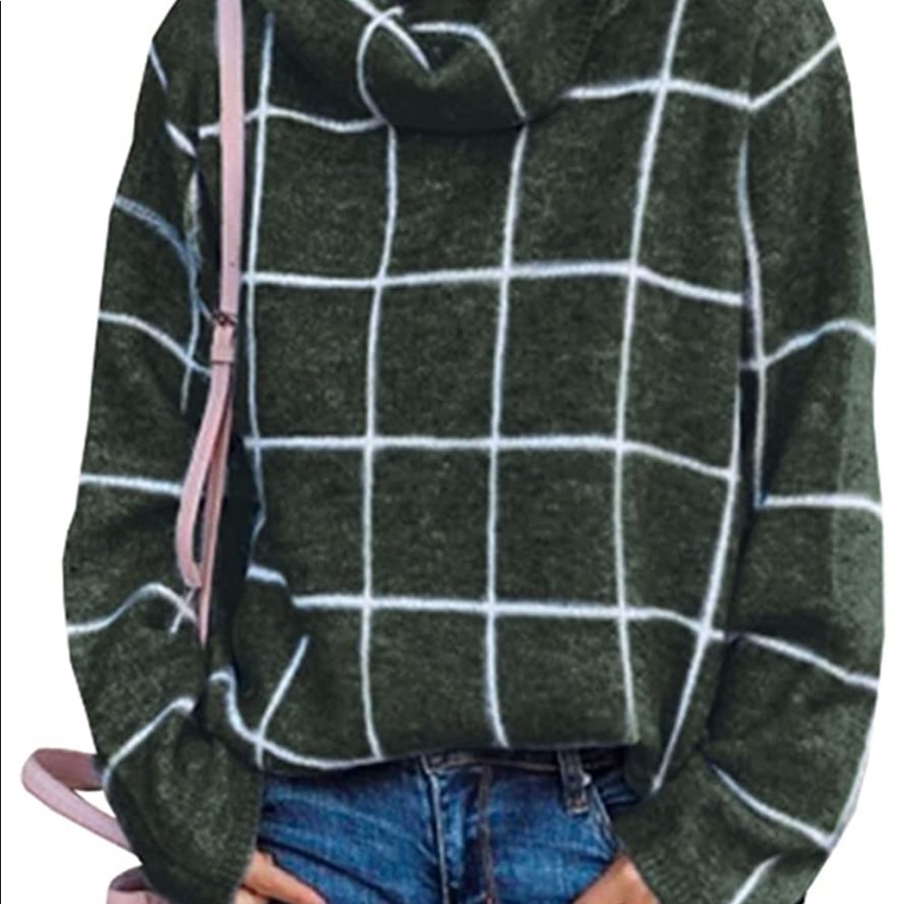 ✨NWOT Green Sweater (Med)